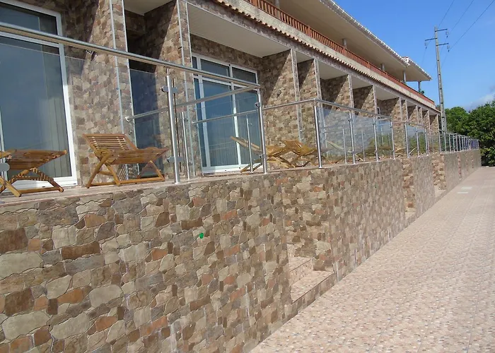 ホステル Marficas