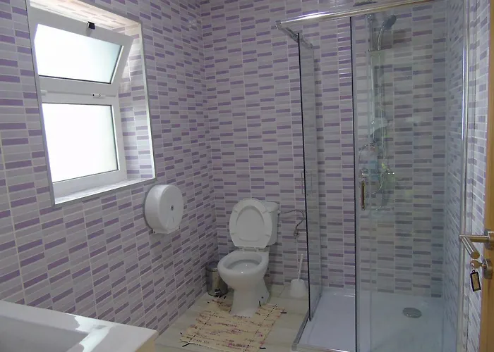 Marficas ホステル *