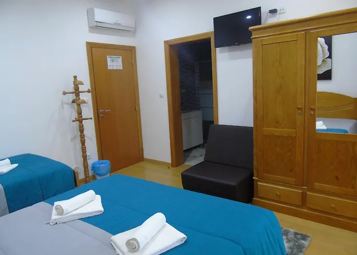 ホステル Marficas