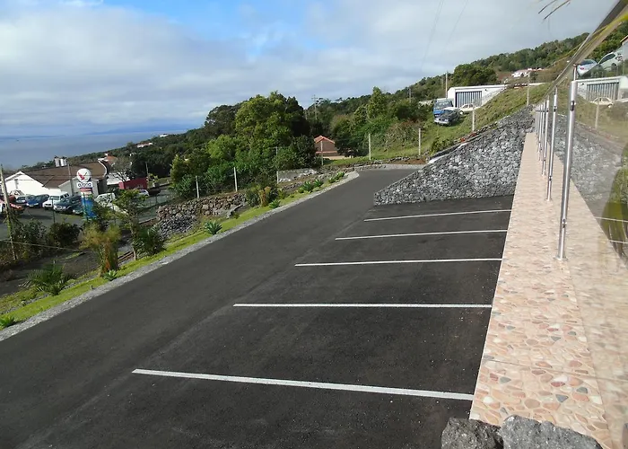 ホステル Marficas Urzelina