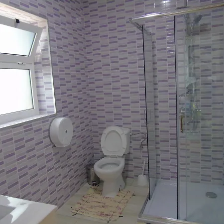 Marficas Hostel *